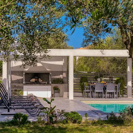 Valeria Private Villa
